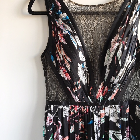 adrianna papell black floral dress